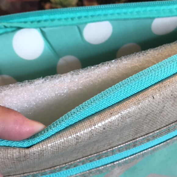 Laptop case - Picture 2 of 6